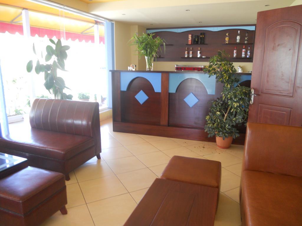 Hotel Soan Sarandë 外观 照片