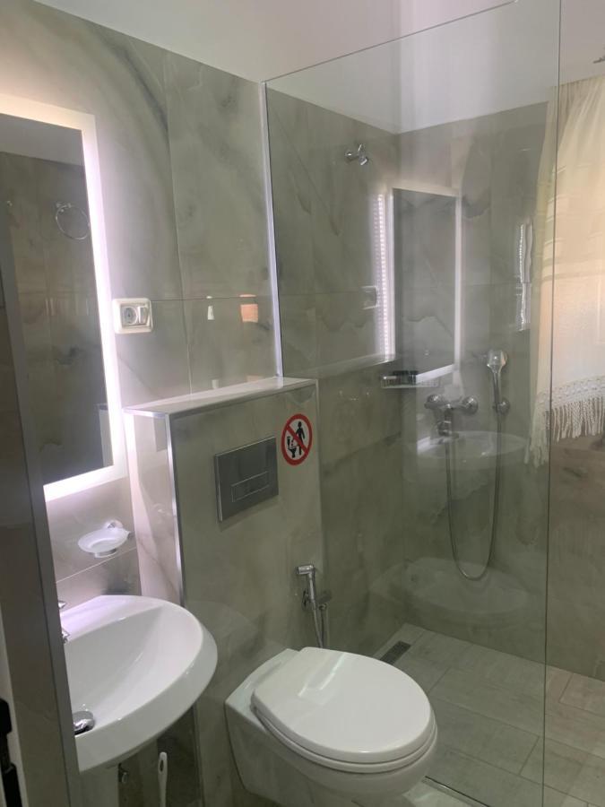 Hotel Soan Sarandë 外观 照片
