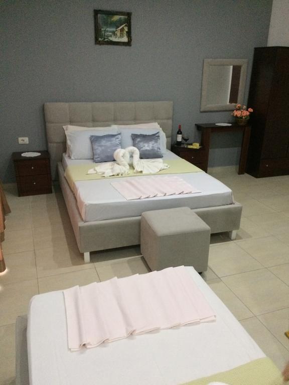 Hotel Soan Sarandë 外观 照片