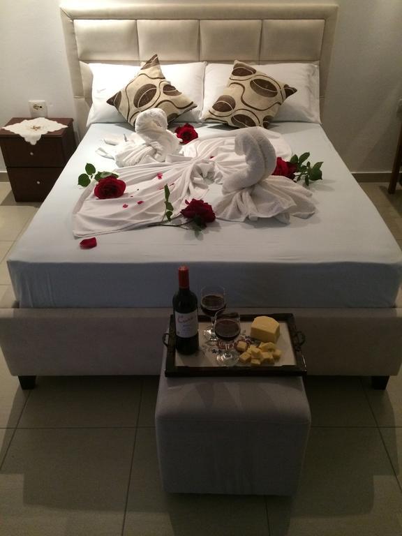 Hotel Soan Sarandë 外观 照片