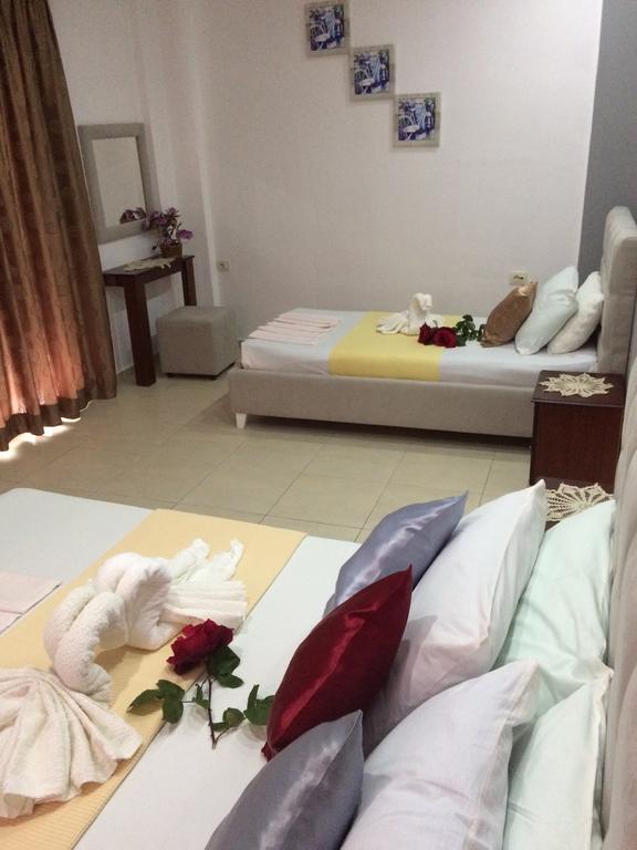Hotel Soan Sarandë 外观 照片