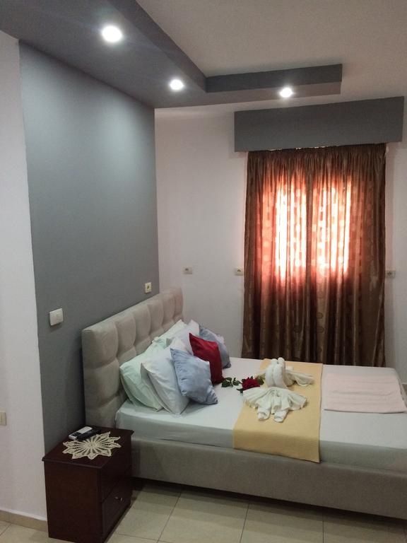 Hotel Soan Sarandë 外观 照片