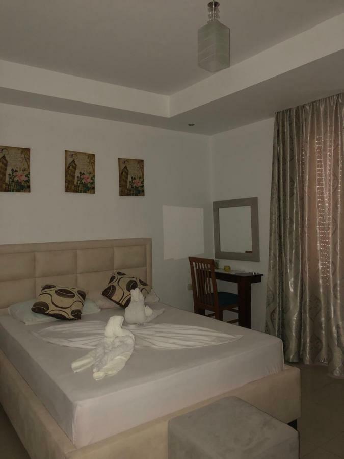 Hotel Soan Sarandë 外观 照片