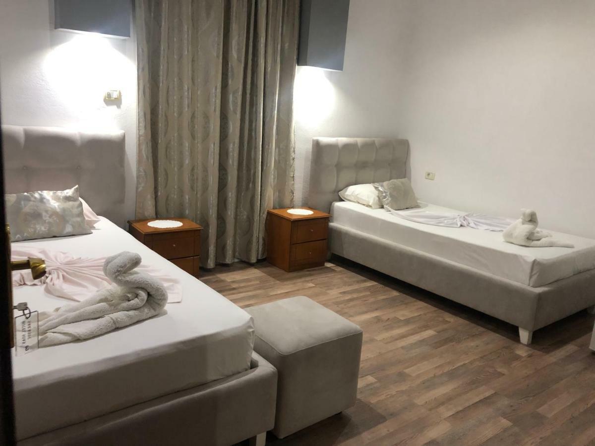 Hotel Soan Sarandë 外观 照片